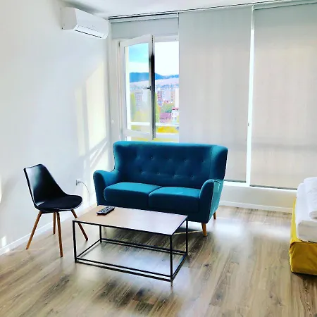 Turquoise And Magenta Sofia