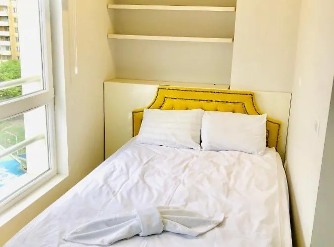 Apartmán Turquoise And Magenta